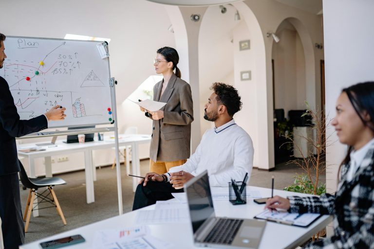 Estrategias para superar el estancamiento en un emprendimiento